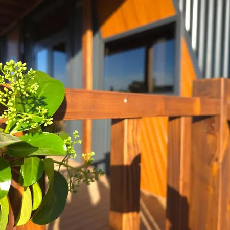 Tiny House Natural Garden *